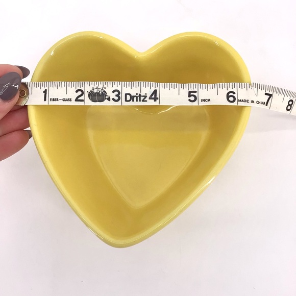 Cheerios General Mills Heart Shaped Yellow Bowls Set of 2 From 2003 - Picture 2 of 9